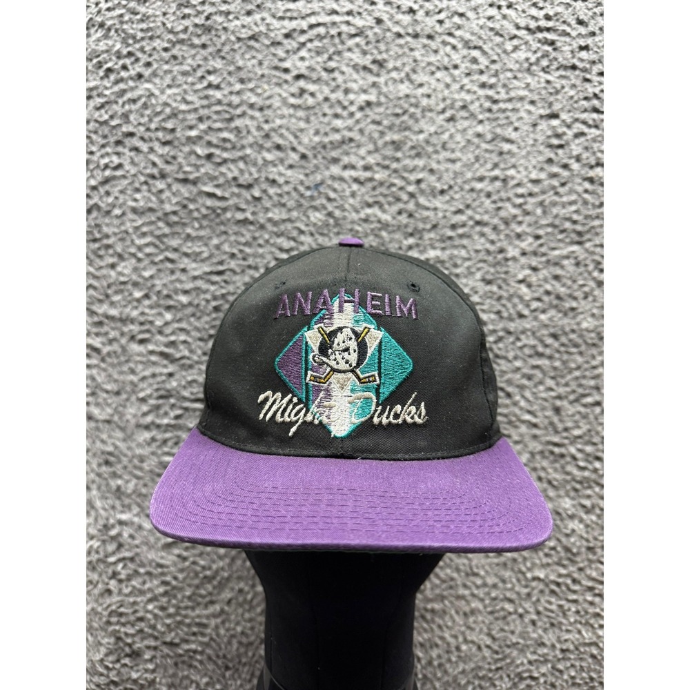 Vintage CCM Anaheim Mighty Ducks NHL Snapback‎ Hat Black Violet Unisex One Size